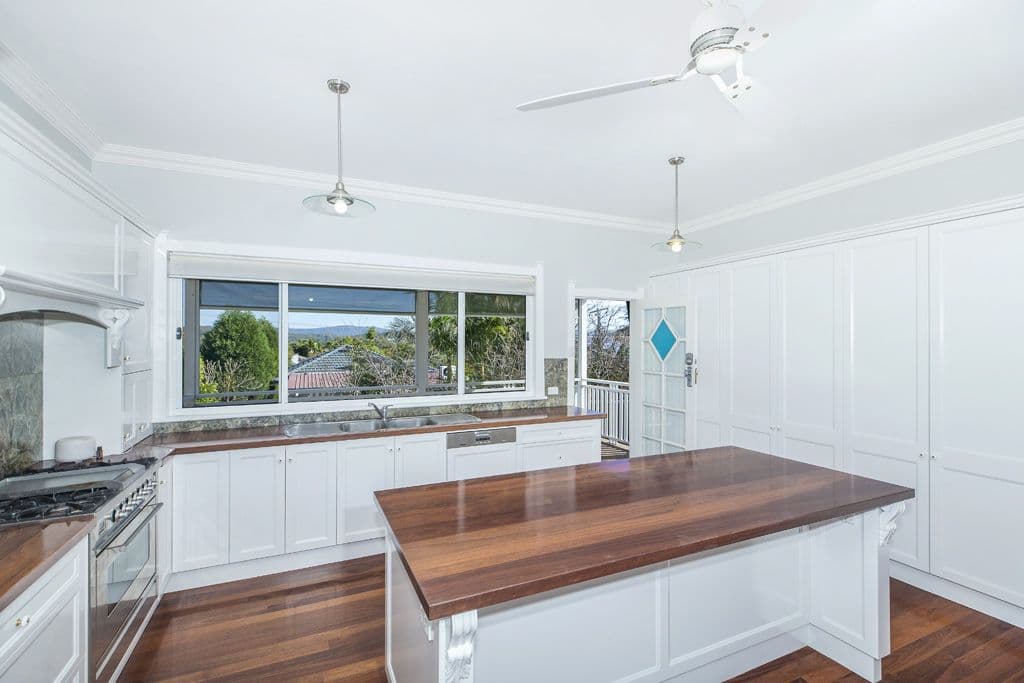 8 Speers Street, Speers Point - Thumbnail 2