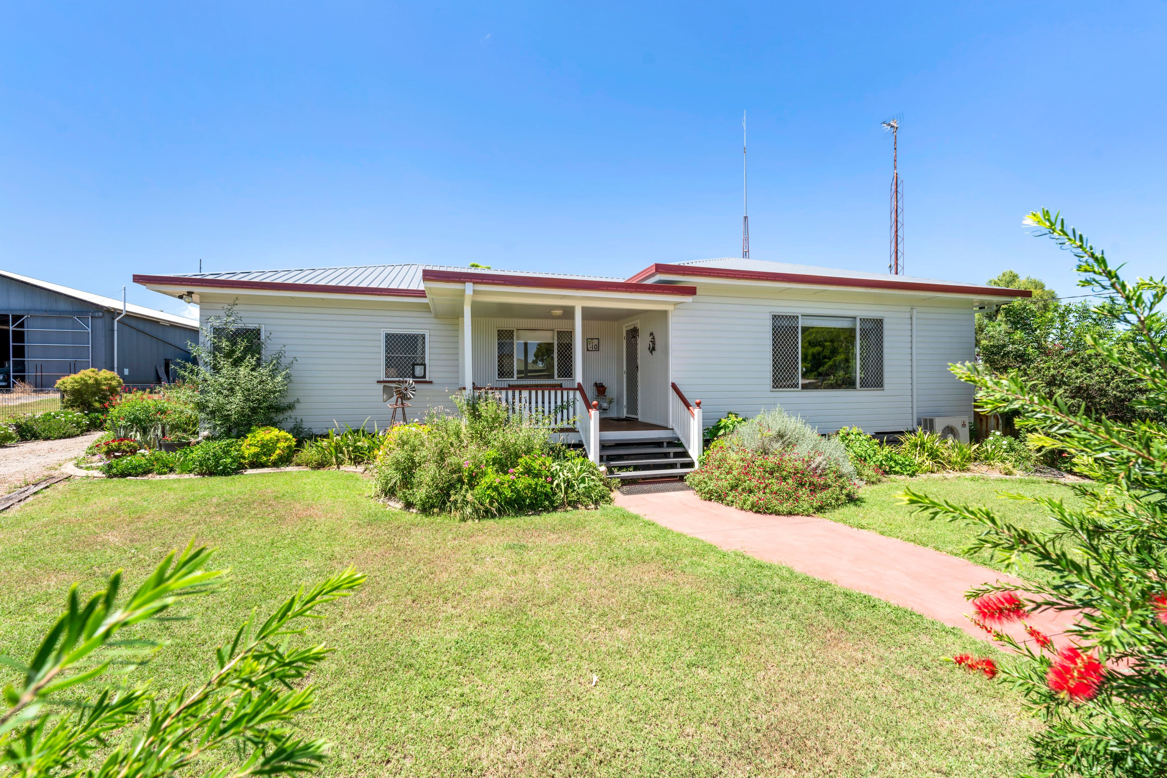 10 Well Street, Pittsworth QLD 4356, Pittsworth - Image 1