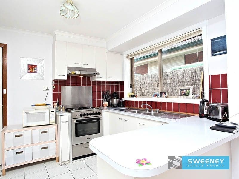 178 Victoria Street, Altona Meadows - Thumbnail 3