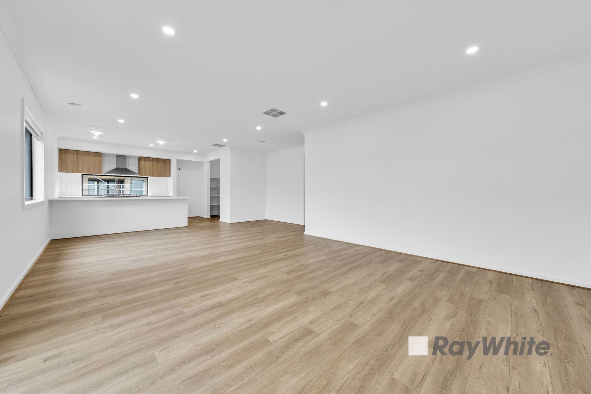 8 Volero Street, Clyde VIC 3978, Clyde - Thumbnail 6