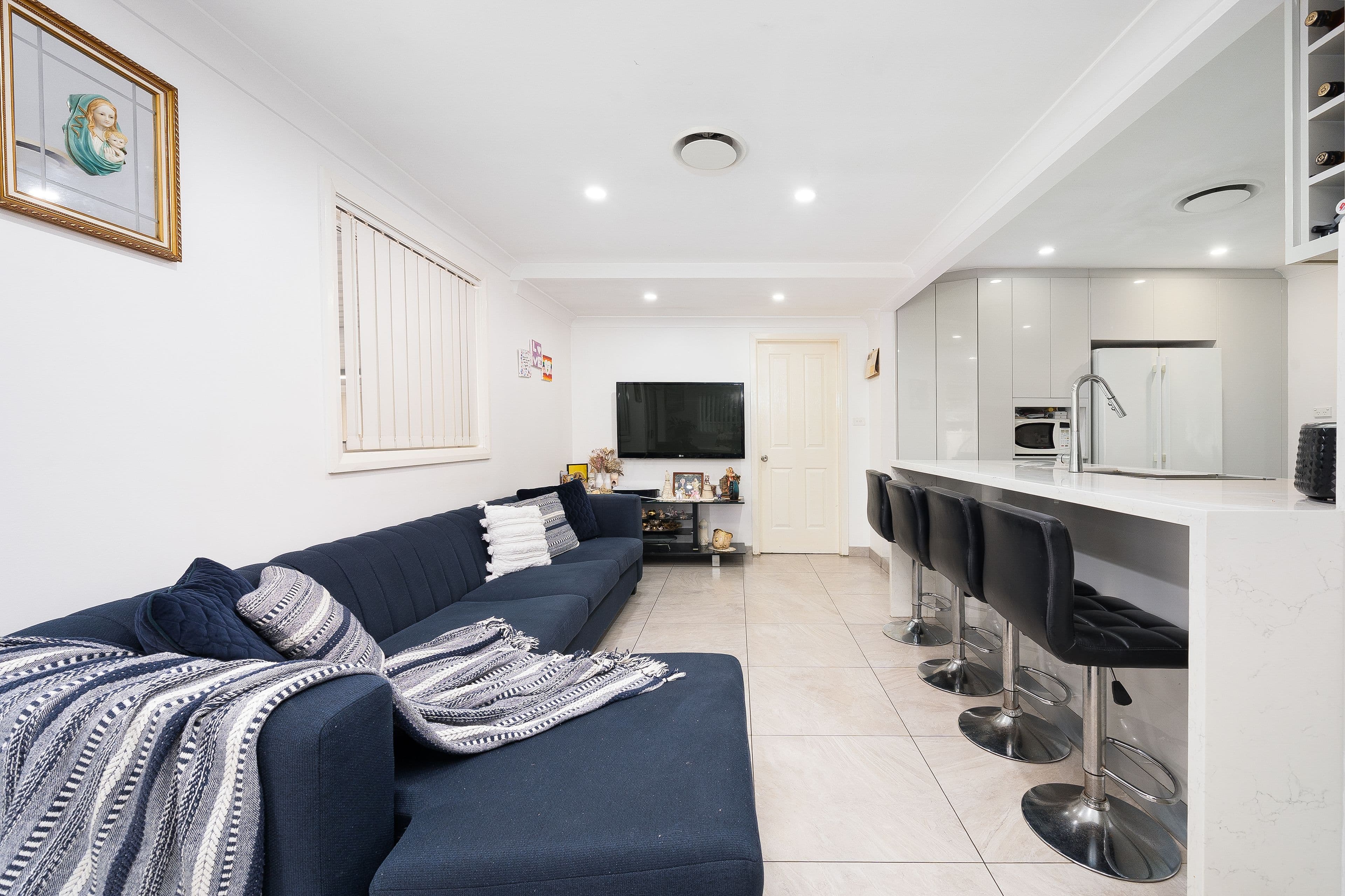 2 Roylston Street, Fairfield West NSW 2165, Fairfield West - Thumbnail 5