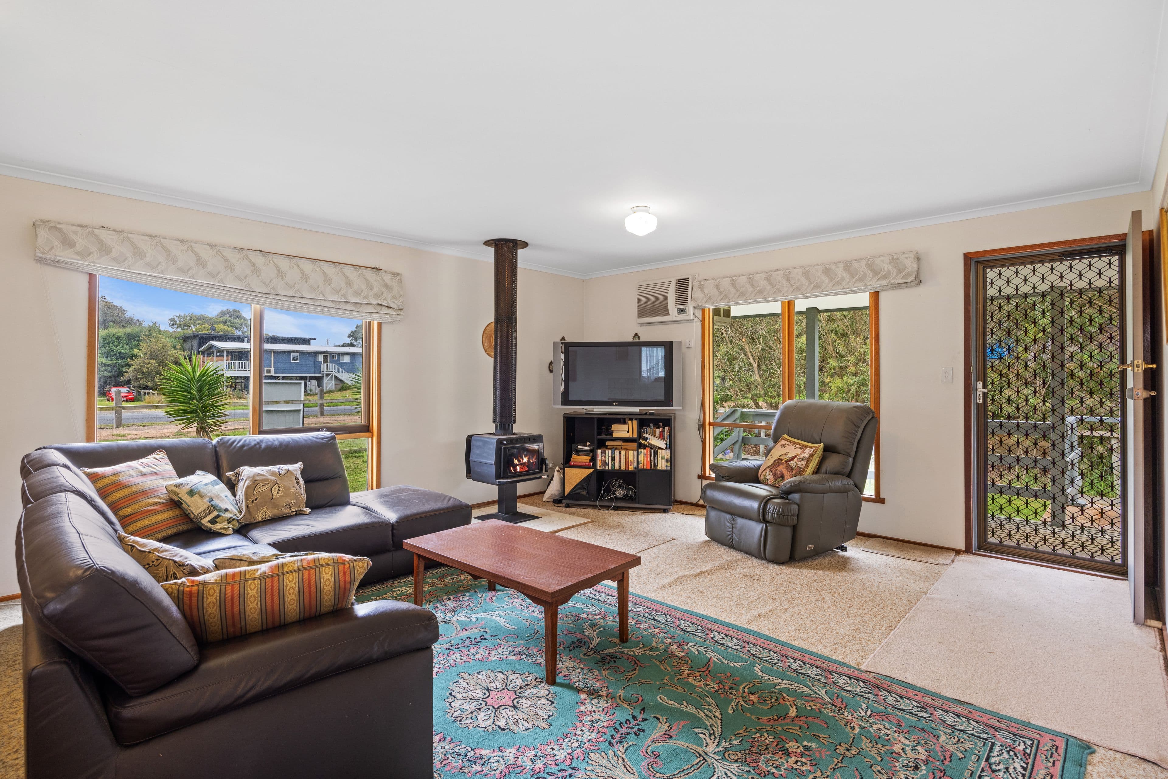 198 Jupiter Boulevard, Venus Bay VIC 3956, Venus Bay - Thumbnail 2