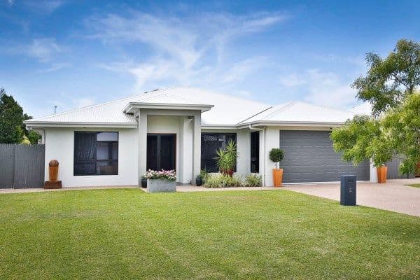 5 Edgewater Terrace, Idalia QLD 4811, Idalia - Image 1