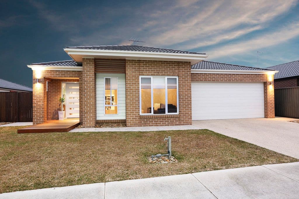 34 Grand Lakes Way, Lara VIC 3212, Lara - Image 1