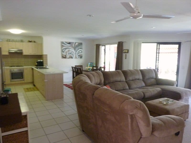 11 Nancybell Court, BELLMERE QLD 4510, Bellmere - Thumbnail 4