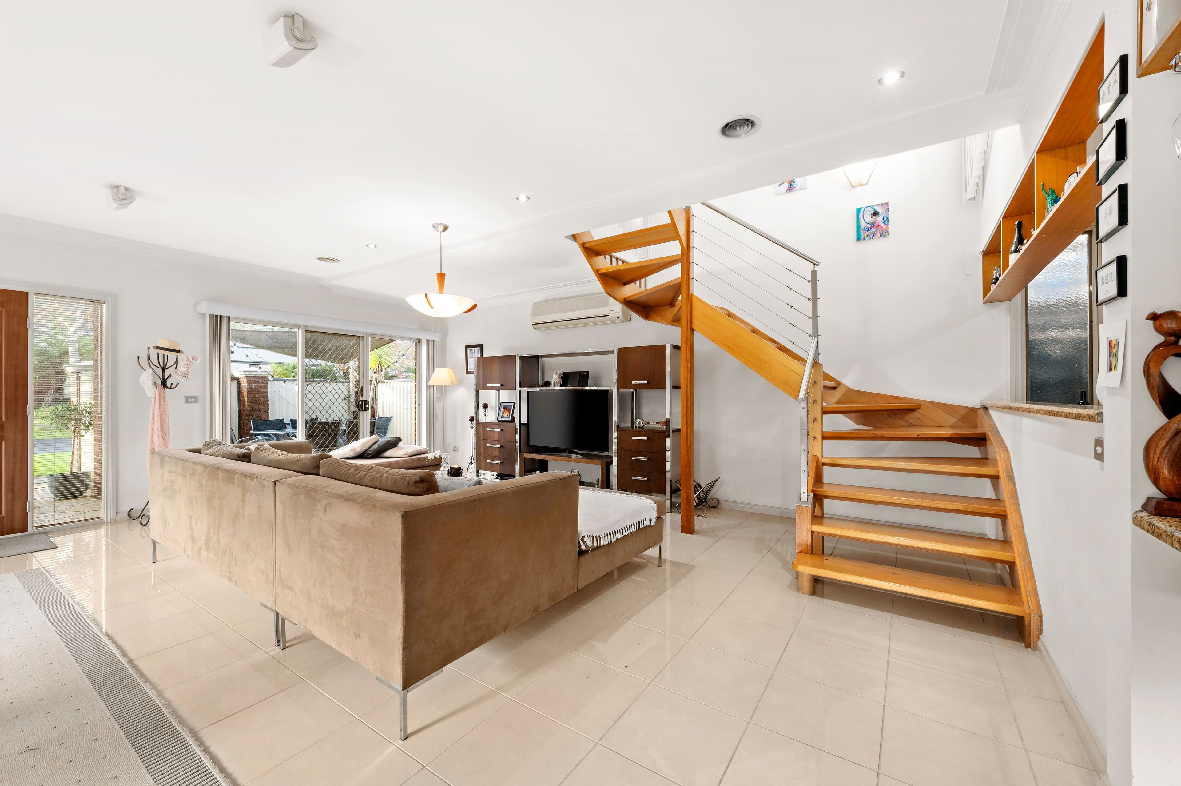 16 Elaine Place, Rowville VIC 3178, Rowville - Thumbnail 4