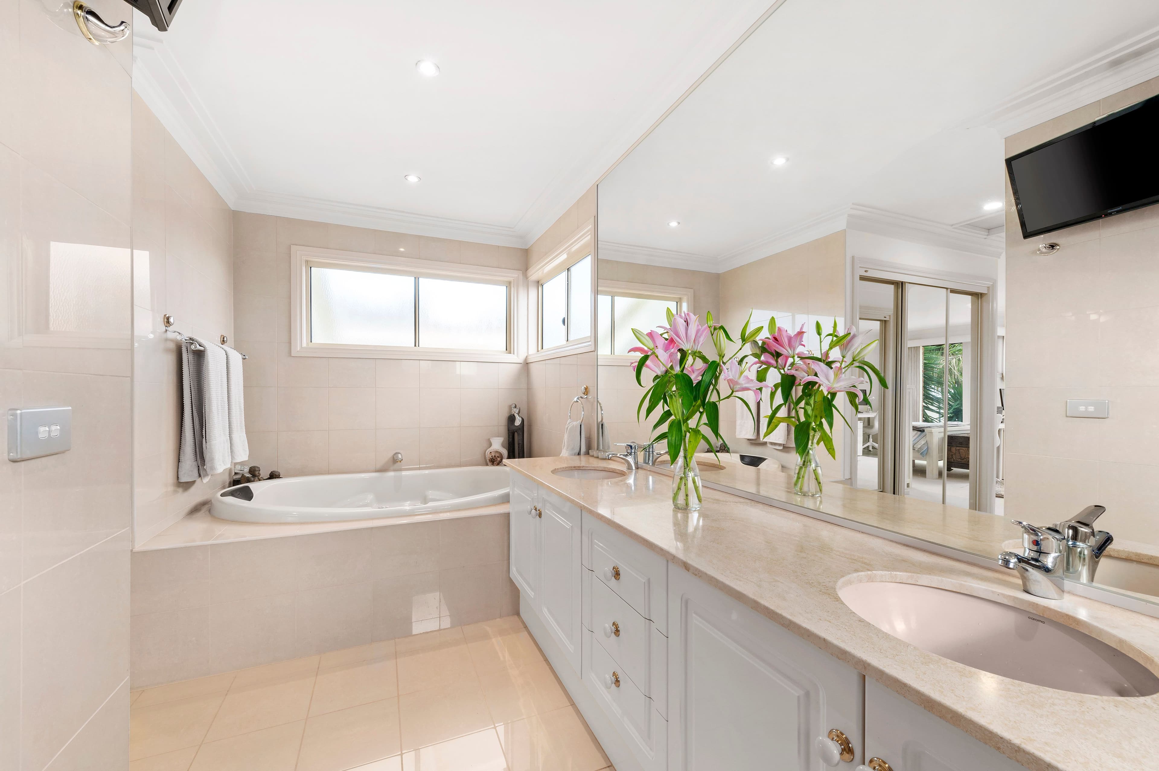 16 Elaine Place, Rowville VIC 3178, Rowville - Thumbnail 7