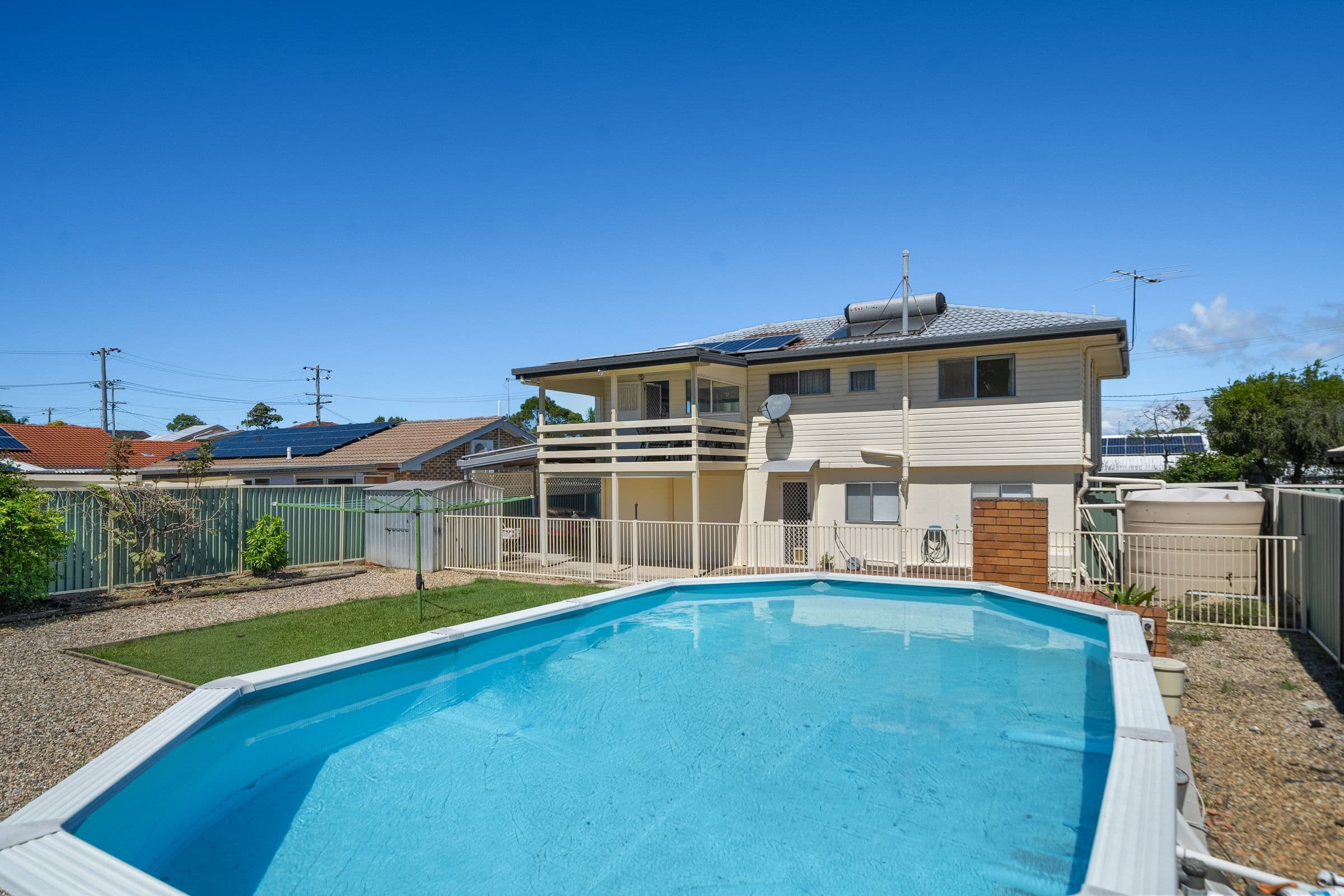 36 Shea Street, Scarborough QLD 4020, Scarborough - Thumbnail 2