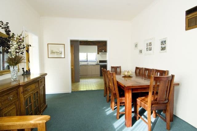 53 Summerhill Road, RESERVOIR VIC 3073, Reservoir - Thumbnail 3