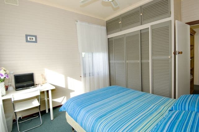53 Summerhill Road, RESERVOIR VIC 3073, Reservoir - Thumbnail 6