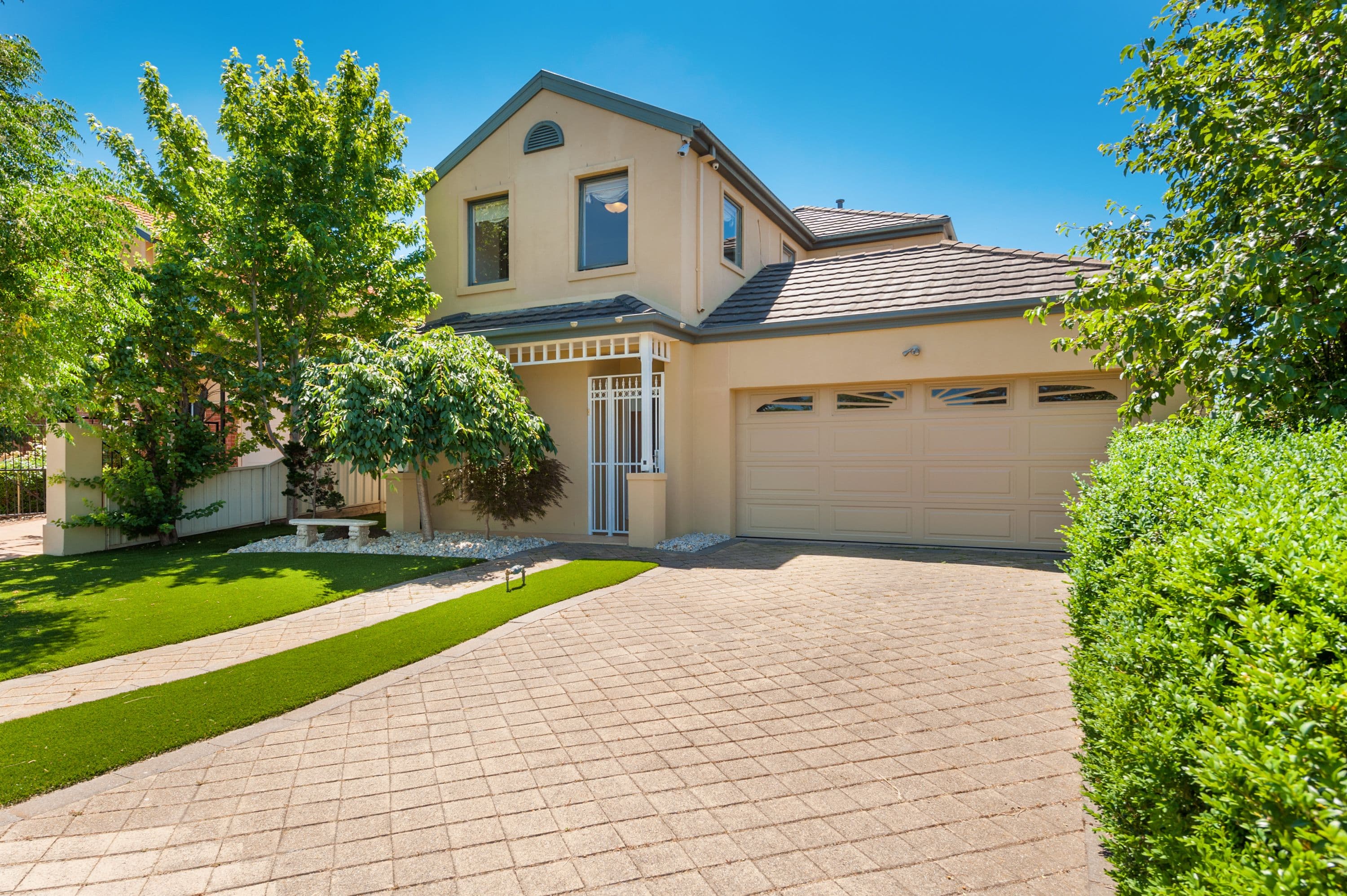 4 Lakeway Close, Caroline Springs VIC 3023, Caroline Springs - Image 1