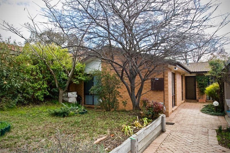 9  Crooke Close, CALWELL ACT 2905, Calwell - Image 1
