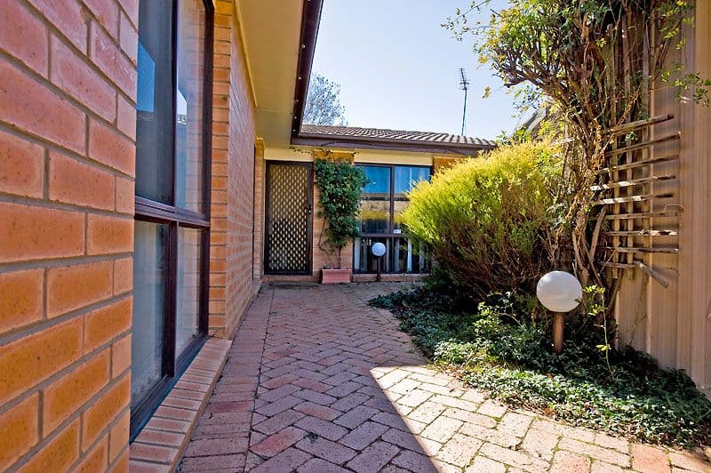9  Crooke Close, CALWELL ACT 2905, Calwell - Thumbnail 8