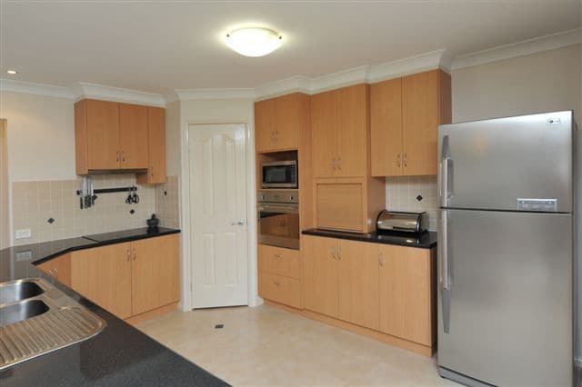 37 Catherine Crescent, KINGSTHORPE QLD 4400, Kingsthorpe - Thumbnail 5