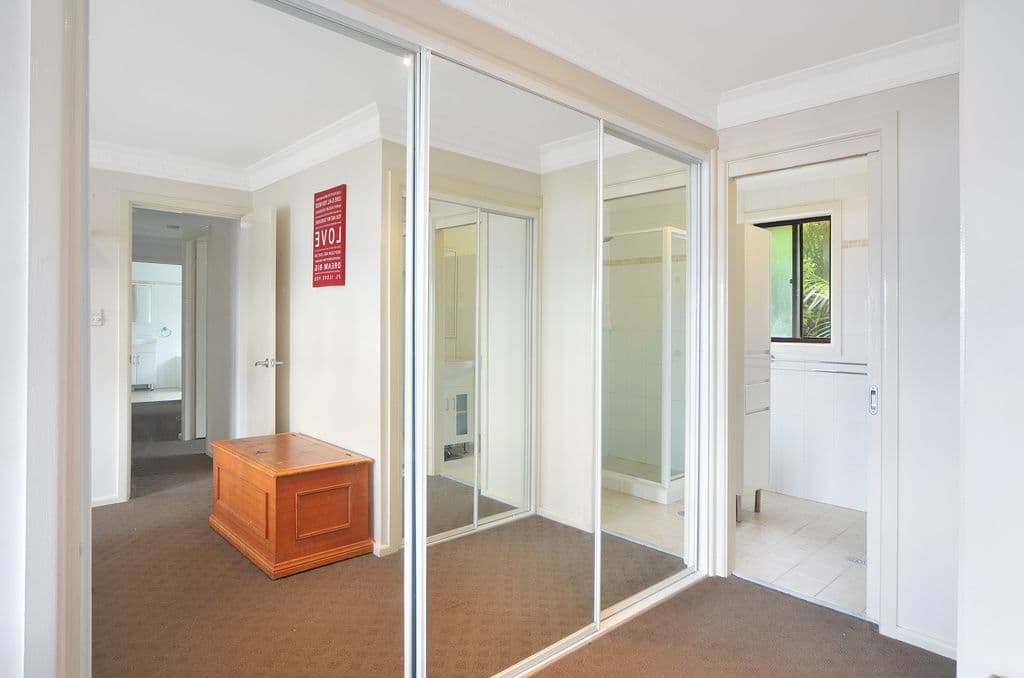 13 Shipton Crescent, Mount Warrigal - Thumbnail 7