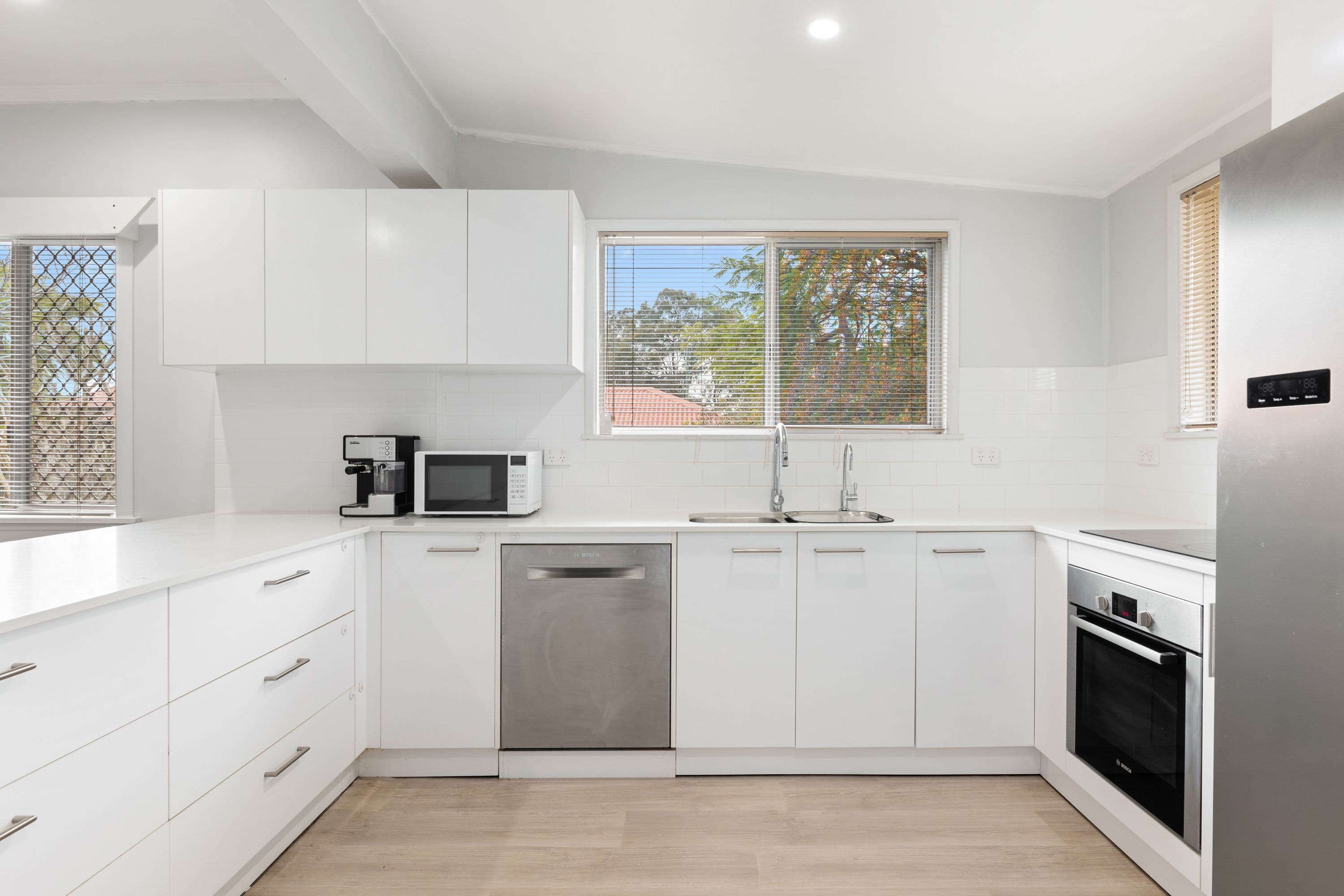 8 Hirschfield Street, Zillmere QLD 4034, Zillmere - Thumbnail 4