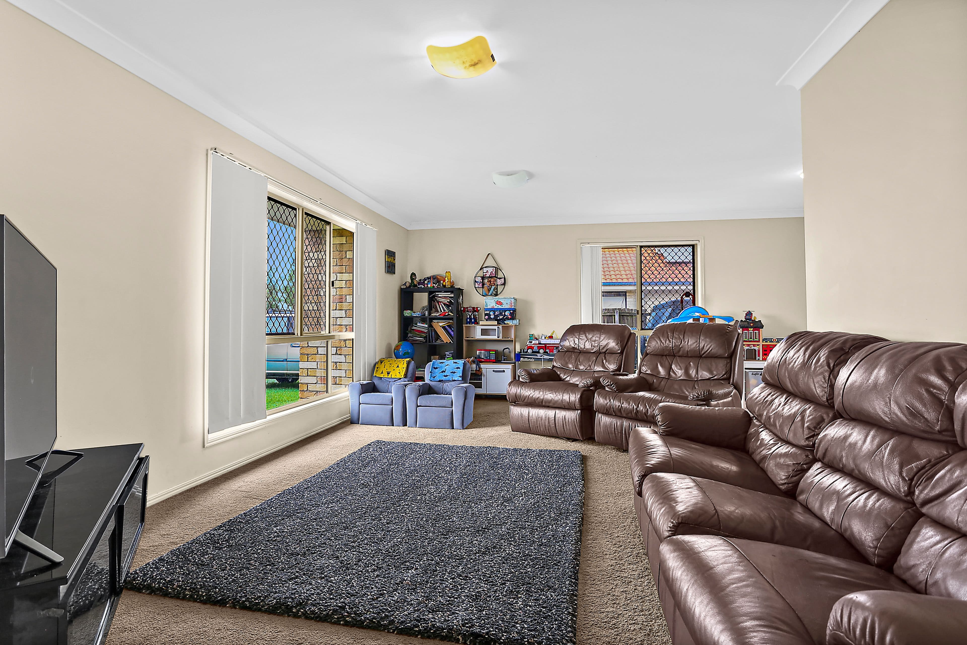 39 Mossman Way, Sandstone Point QLD 4511, Sandstone Point - Thumbnail 6