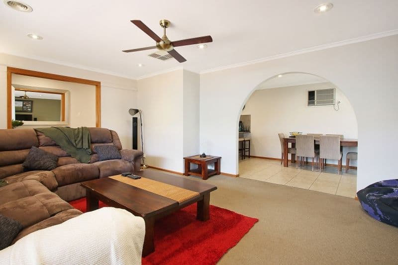 5 Sinnett Court, West Wodonga VIC 3690, West Wodonga - Thumbnail 3