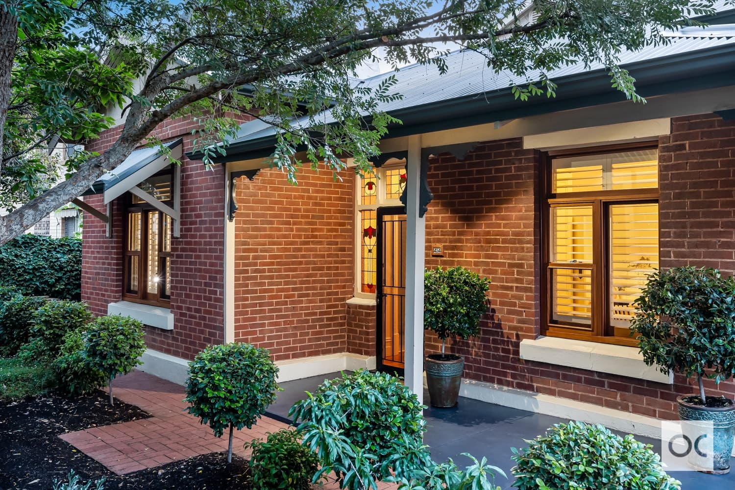 44 Sussex Terrace, Westbourne Park - Image 1