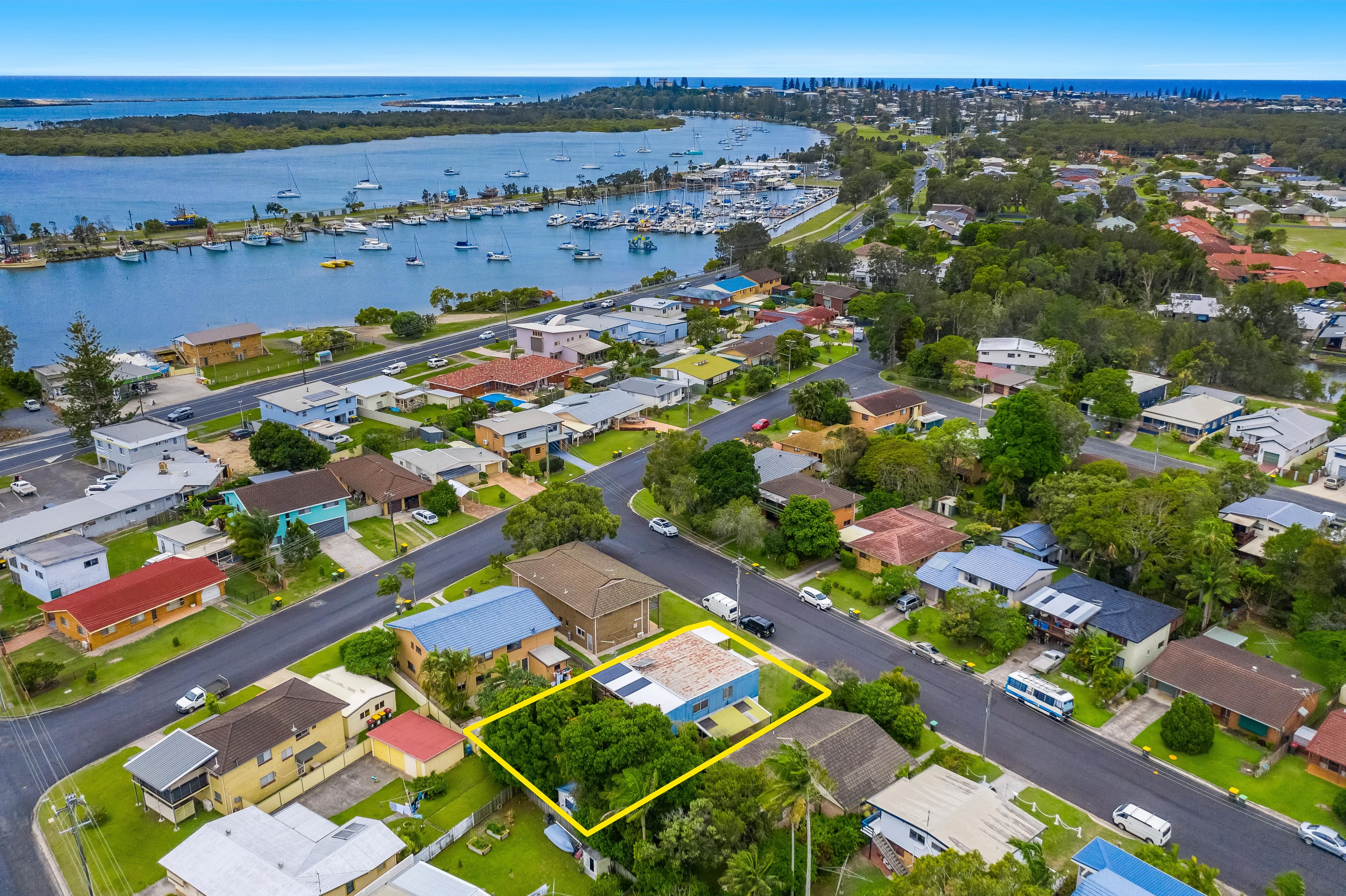 1 Cook Street, Yamba NSW 2464, Yamba - Image 1