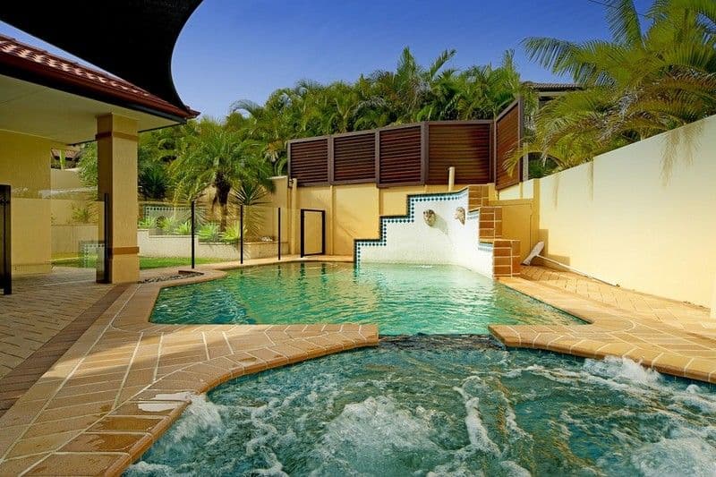 21 Nottinghill Gate Drive, ARUNDEL QLD 4214, Arundel - Thumbnail 4