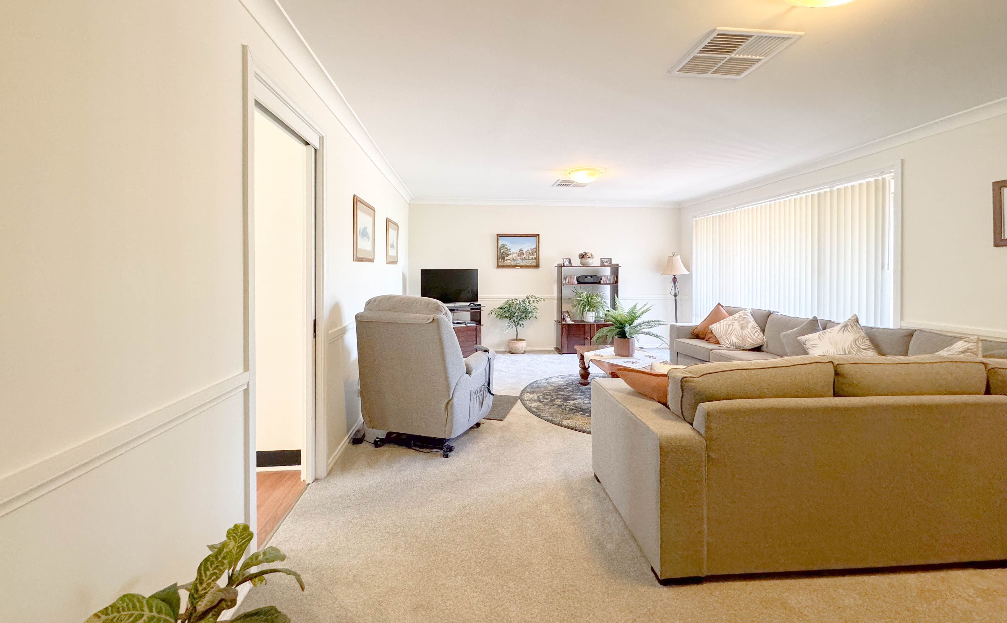 14 Christina Close, Parkes NSW 2870, Parkes - Thumbnail 5