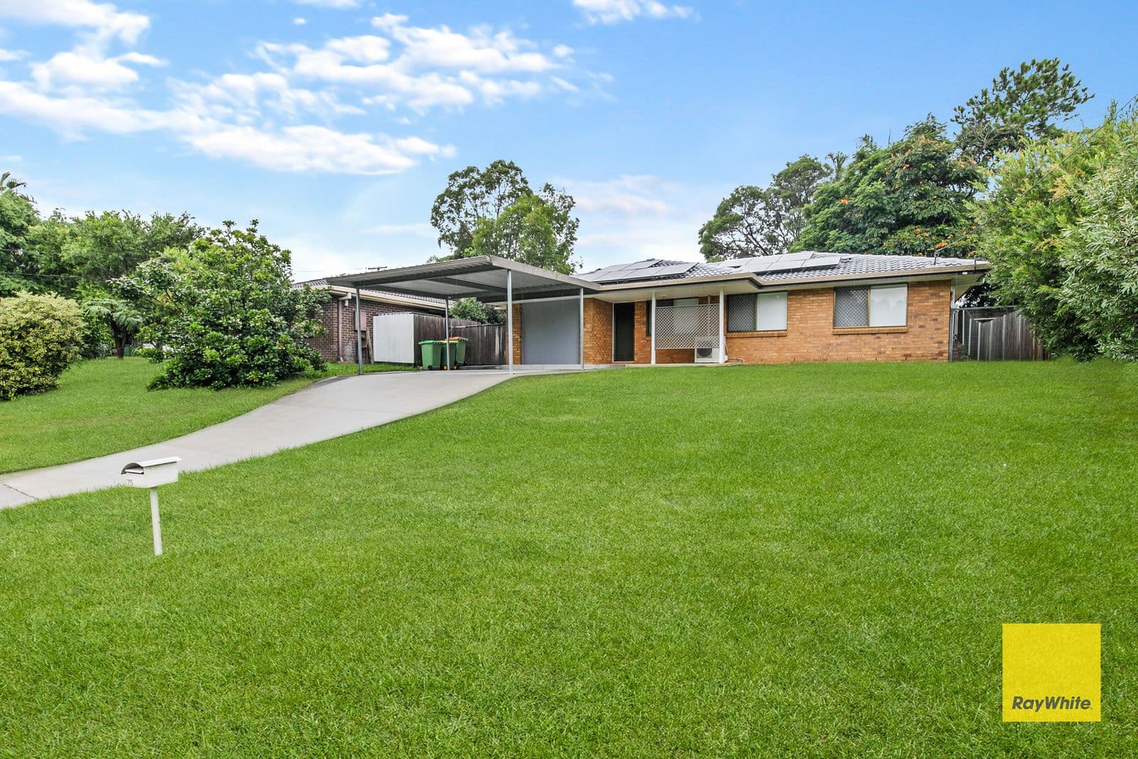 75 Cumberland Drive, Alexandra Hills QLD 4161, Alexandra Hills - Thumbnail 2