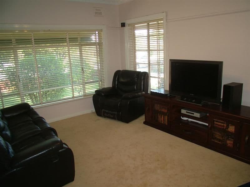 76 Taylor Street, DUBBO NSW 2830, Dubbo - Thumbnail 2