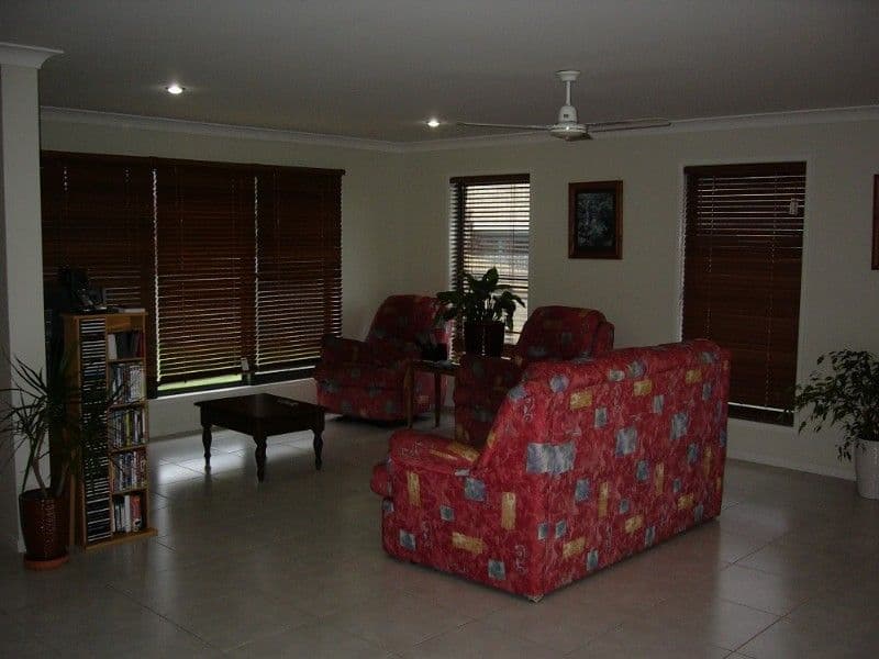 BURNETT HEADS QLD 4670, Burnett Heads - Thumbnail 5
