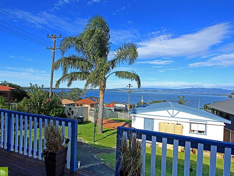 42 Grand View Parade, Lake Heights NSW 2502, Lake Heights - Image 1
