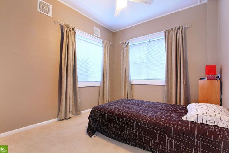 42 Grand View Parade, Lake Heights NSW 2502, Lake Heights - Thumbnail 6