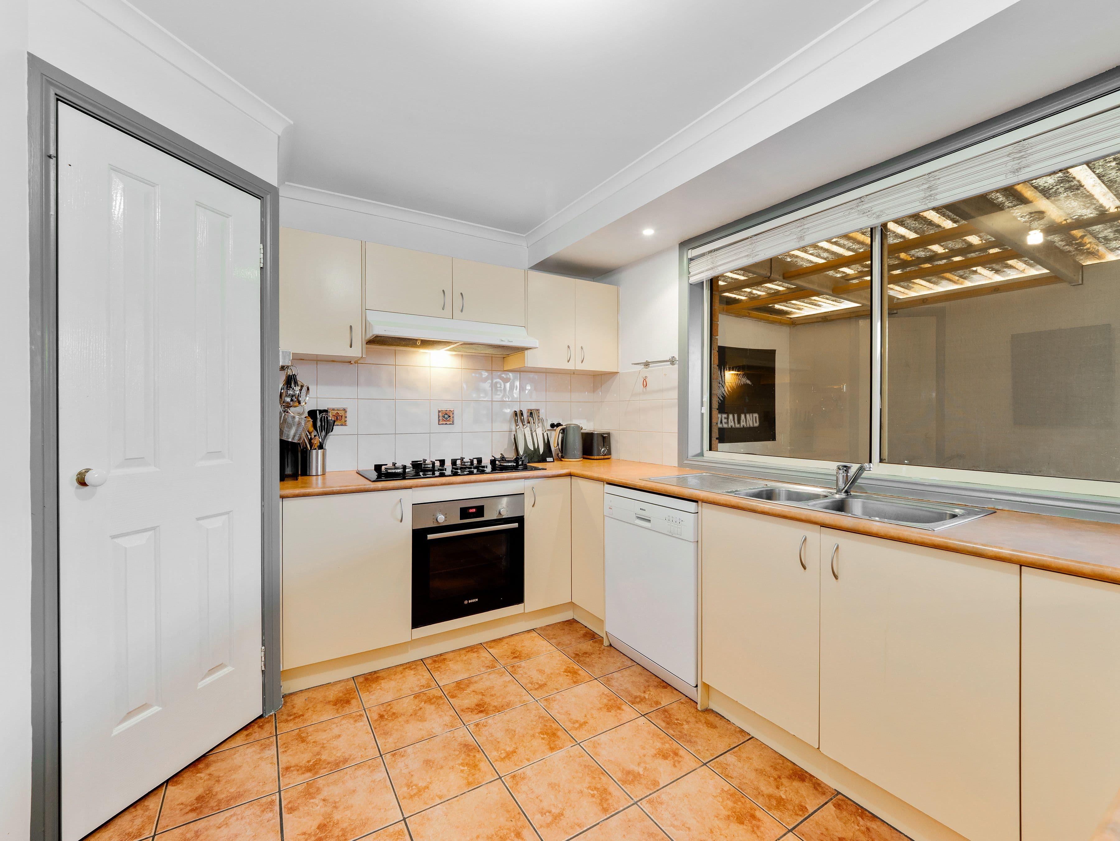 27 Genoa Way, Cranbourne West VIC 3977, Cranbourne West - Thumbnail 7