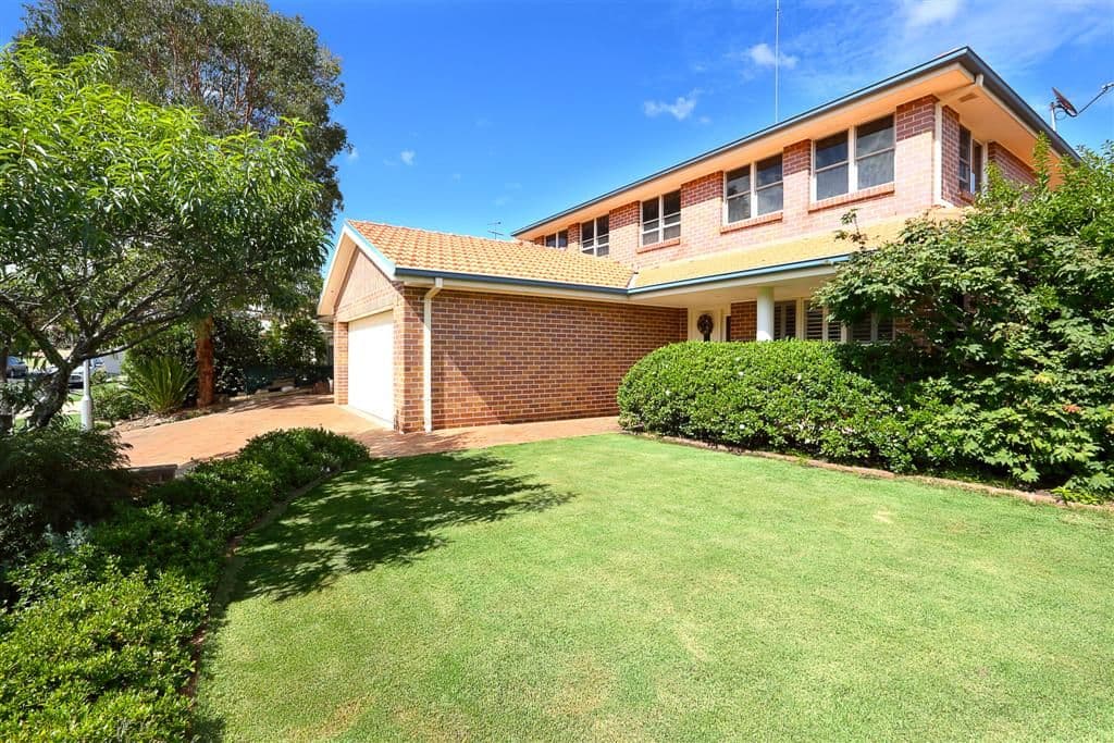 1 Huntingdale Drive, GLENMORE PARK NSW 2745, Glenmore Park - Thumbnail 2