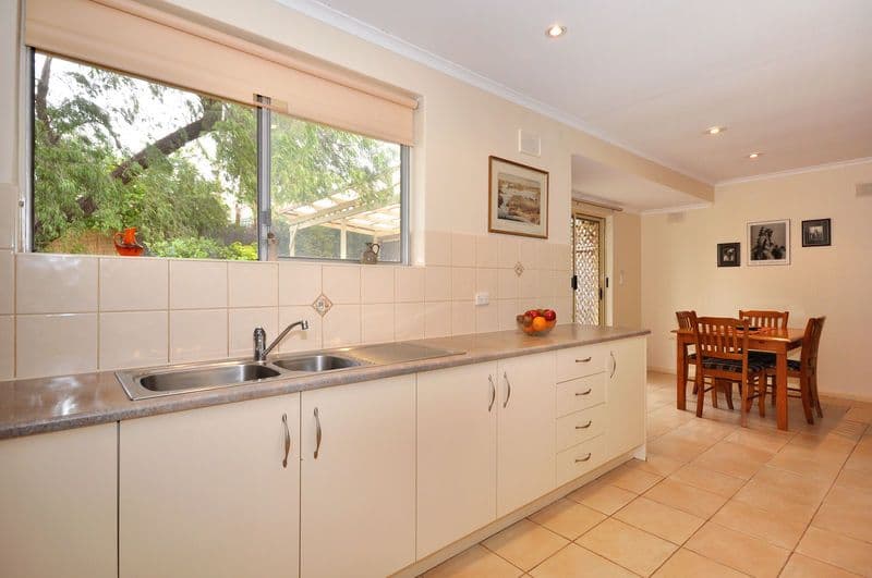 36 McClure Avenue, REYNELLA EAST SA 5161, Reynella East - Thumbnail 6