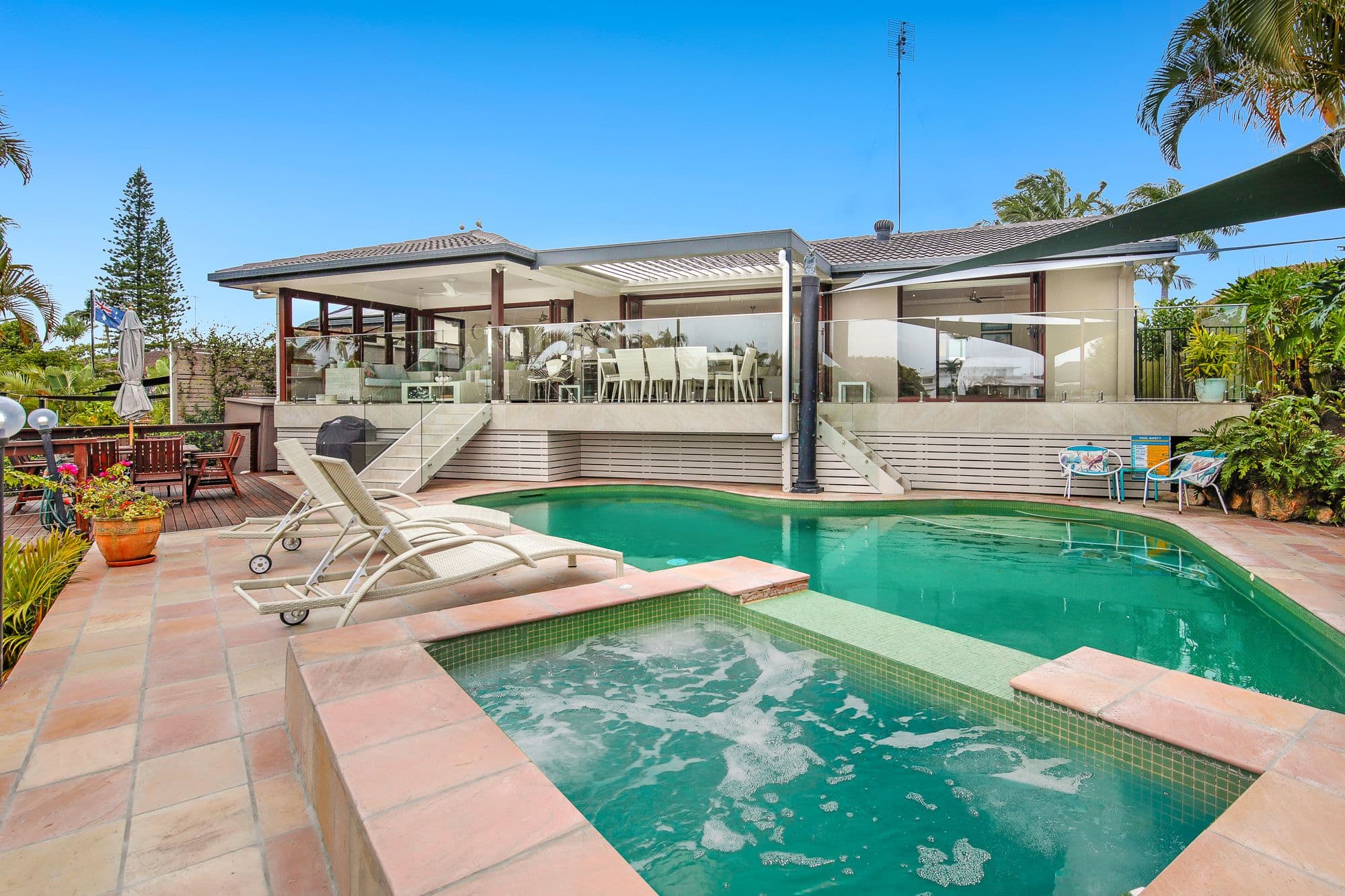 18 Donegal Crescent, Sorrento QLD 4217, Sorrento - Image 1