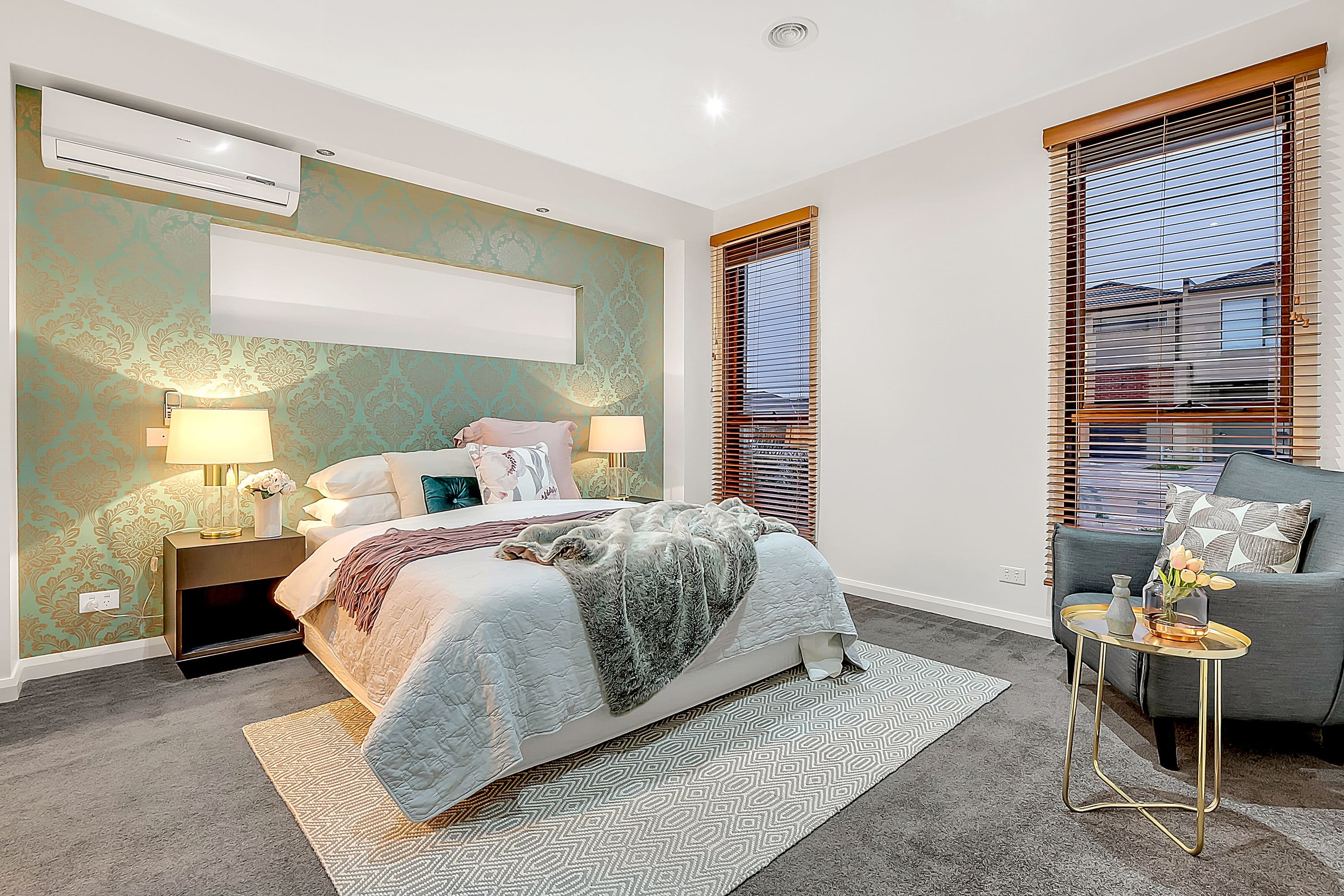 19 Farrell Street, Craigieburn VIC 3064, Craigieburn - Thumbnail 2