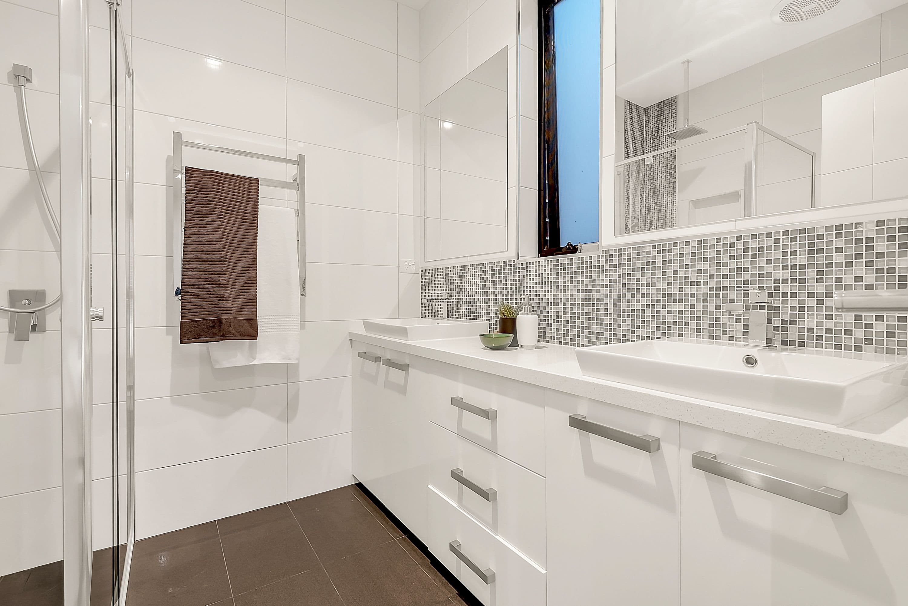 19 Farrell Street, Craigieburn VIC 3064, Craigieburn - Thumbnail 3