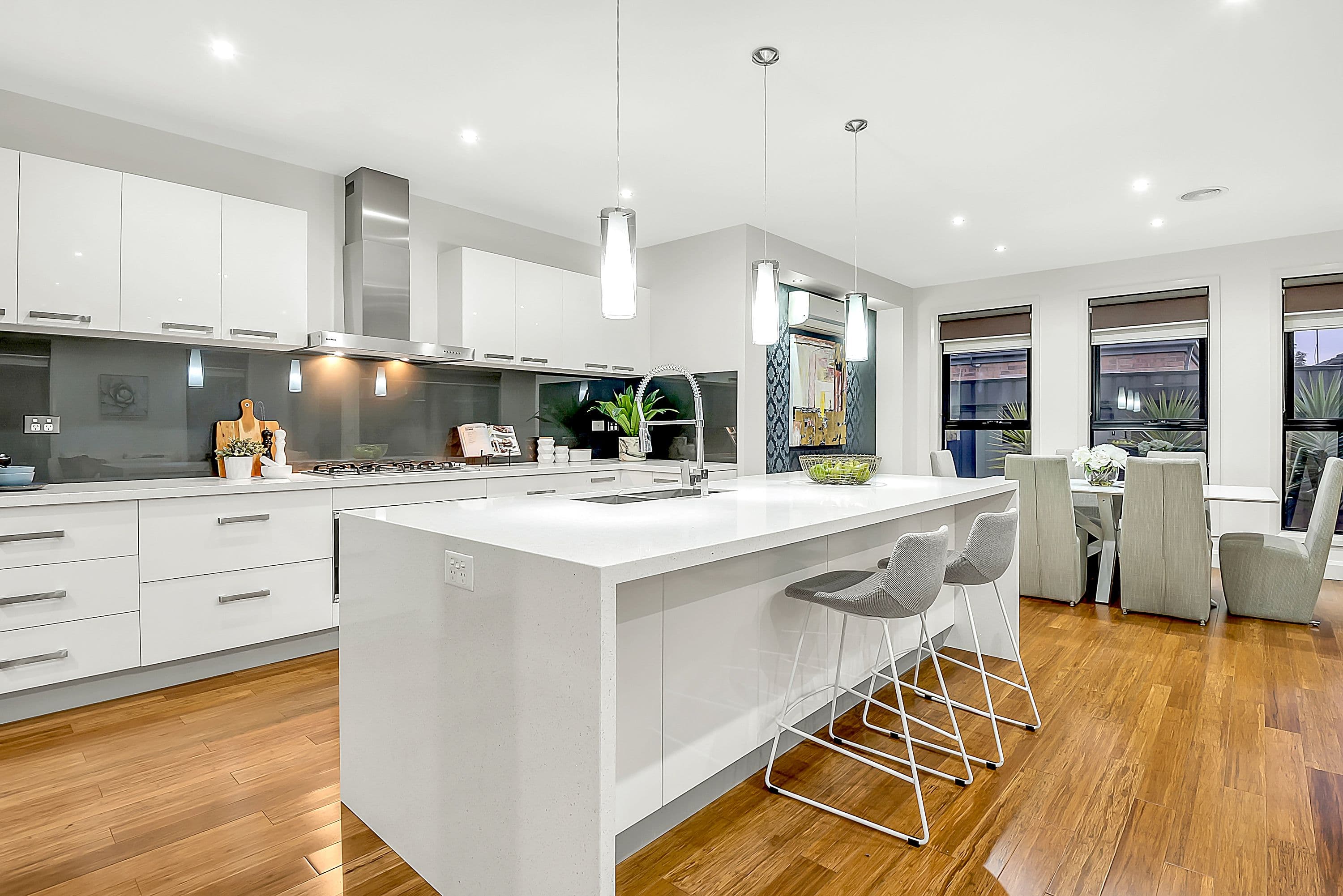 19 Farrell Street, Craigieburn VIC 3064, Craigieburn - Thumbnail 5