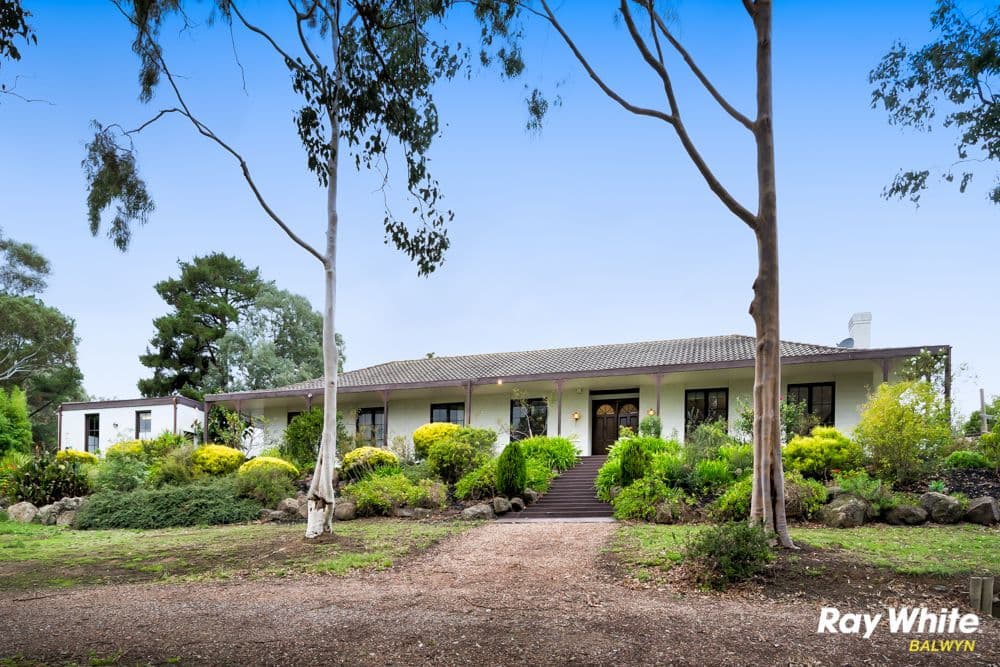 4 Pambara Court, Donvale VIC 3111, Donvale - Thumbnail 2