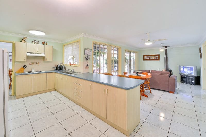 69 Tahmoor Road, TAHMOOR NSW 2573, Tahmoor - Thumbnail 2