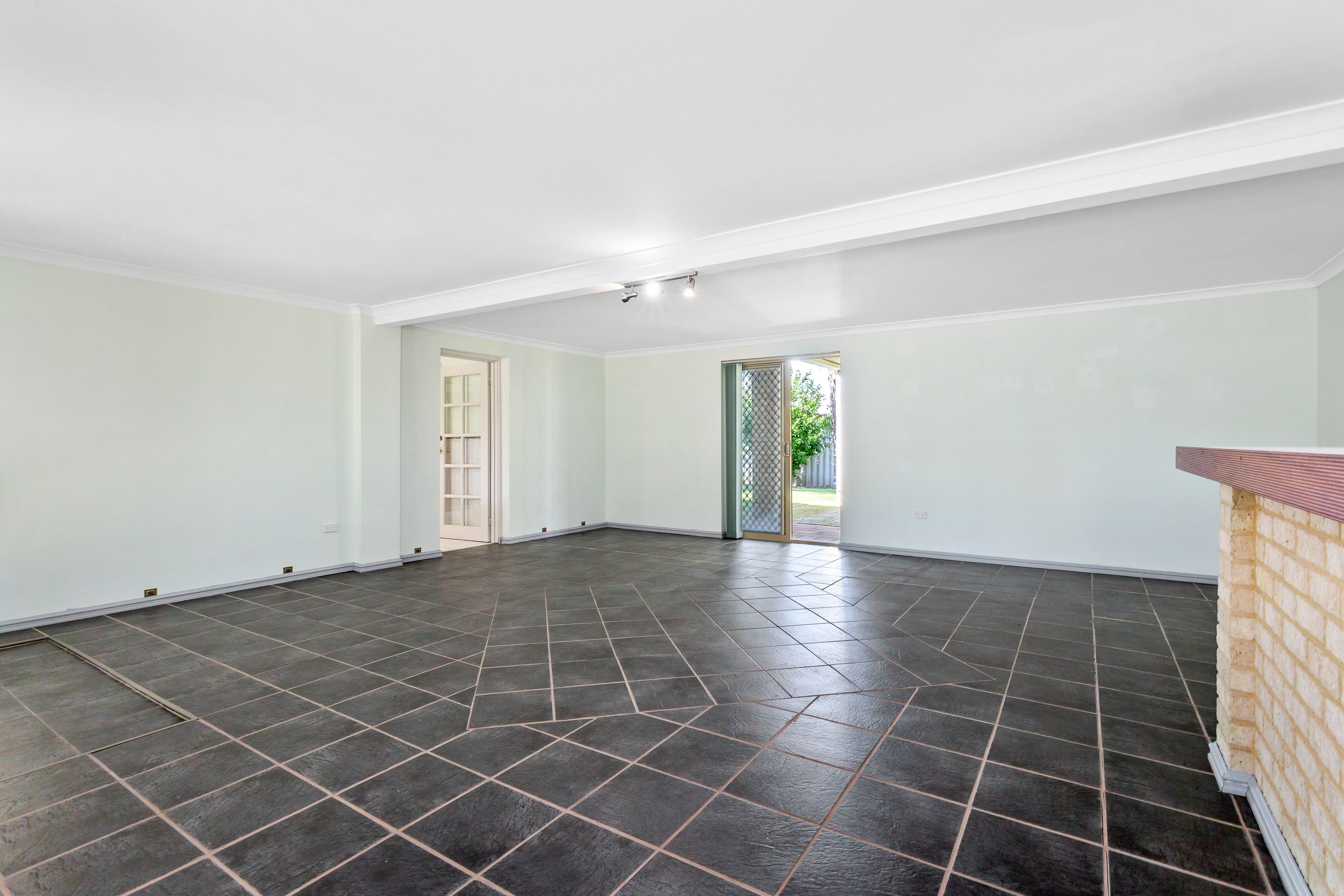 12 Correas Street, North Yunderup WA 6208, North Yunderup - Thumbnail 3