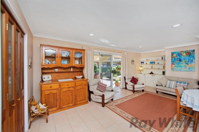 12 Ninth Avenue, TOUKLEY NSW 2263, Toukley - Thumbnail 6