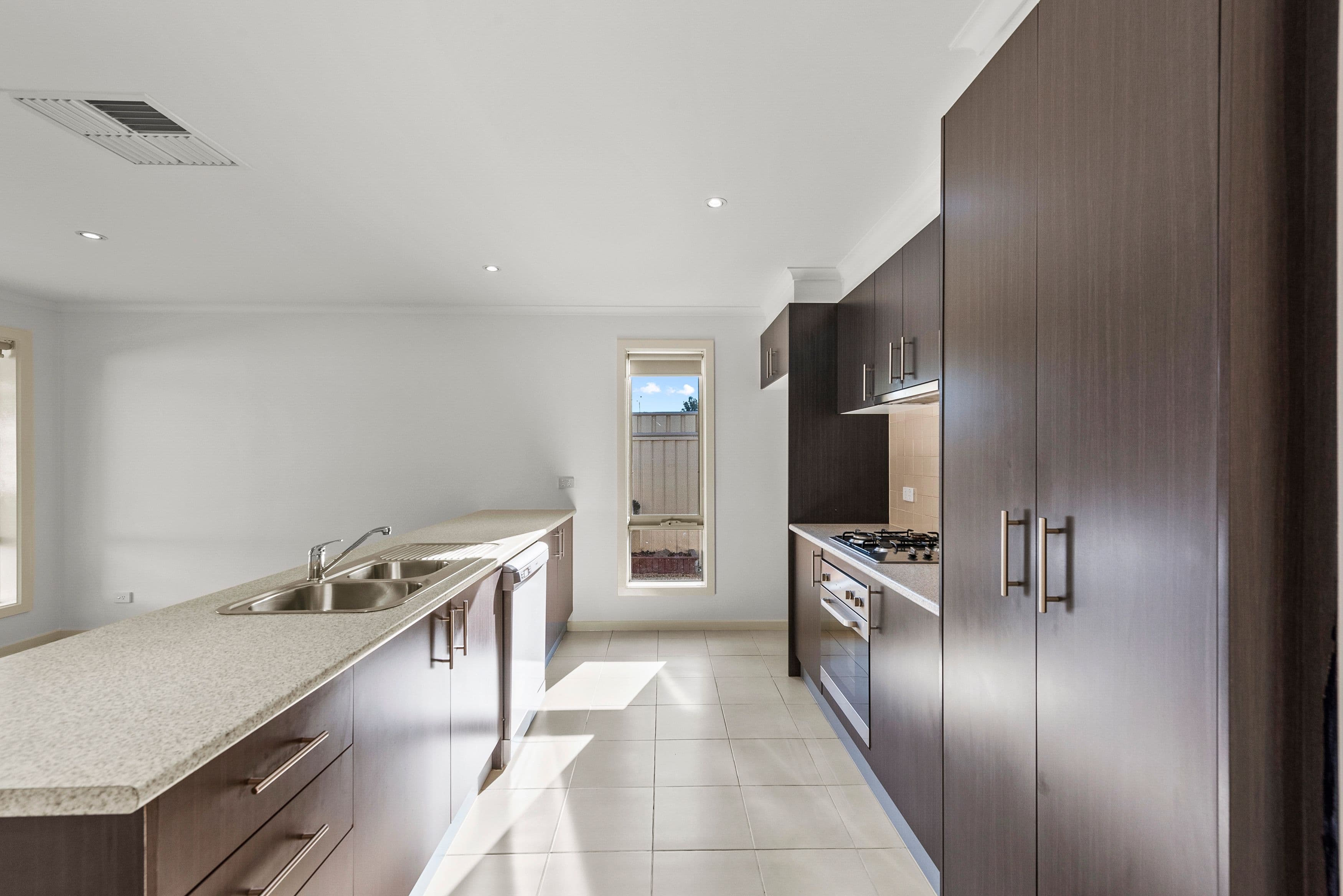 29 David Circuit, Hillside VIC 3037, Hillside - Thumbnail 2