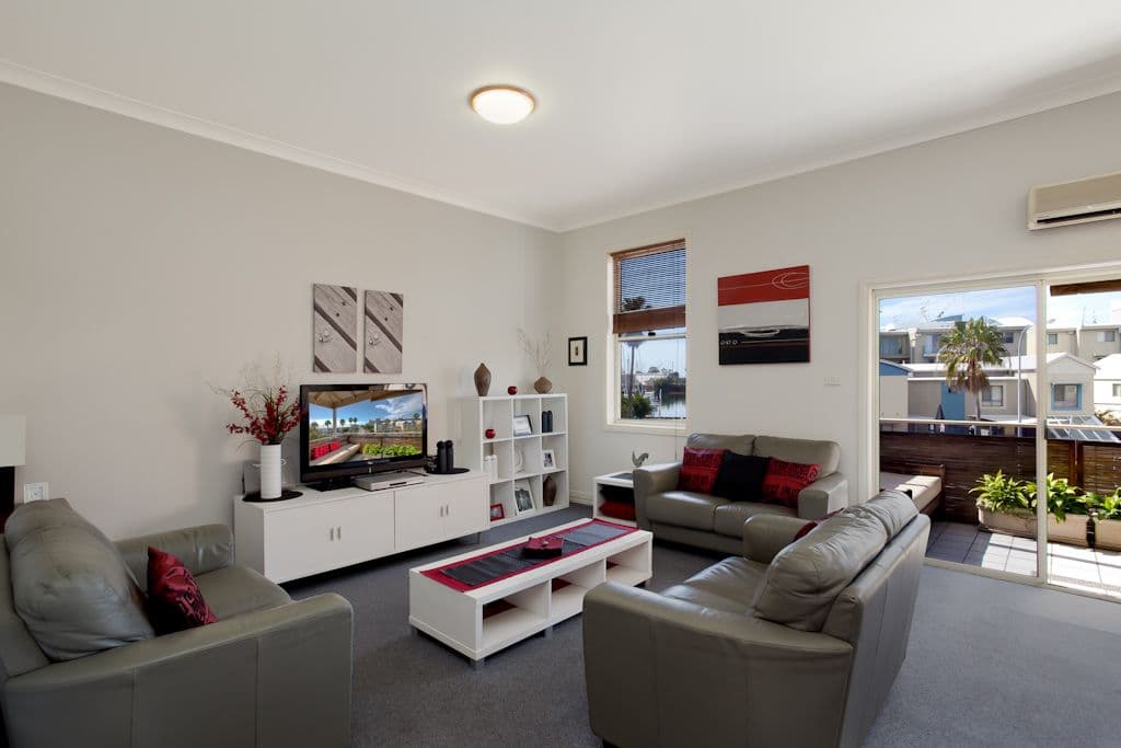 74 Hannell Street, NEWCASTLE NSW 2300, Newcastle - Thumbnail 8