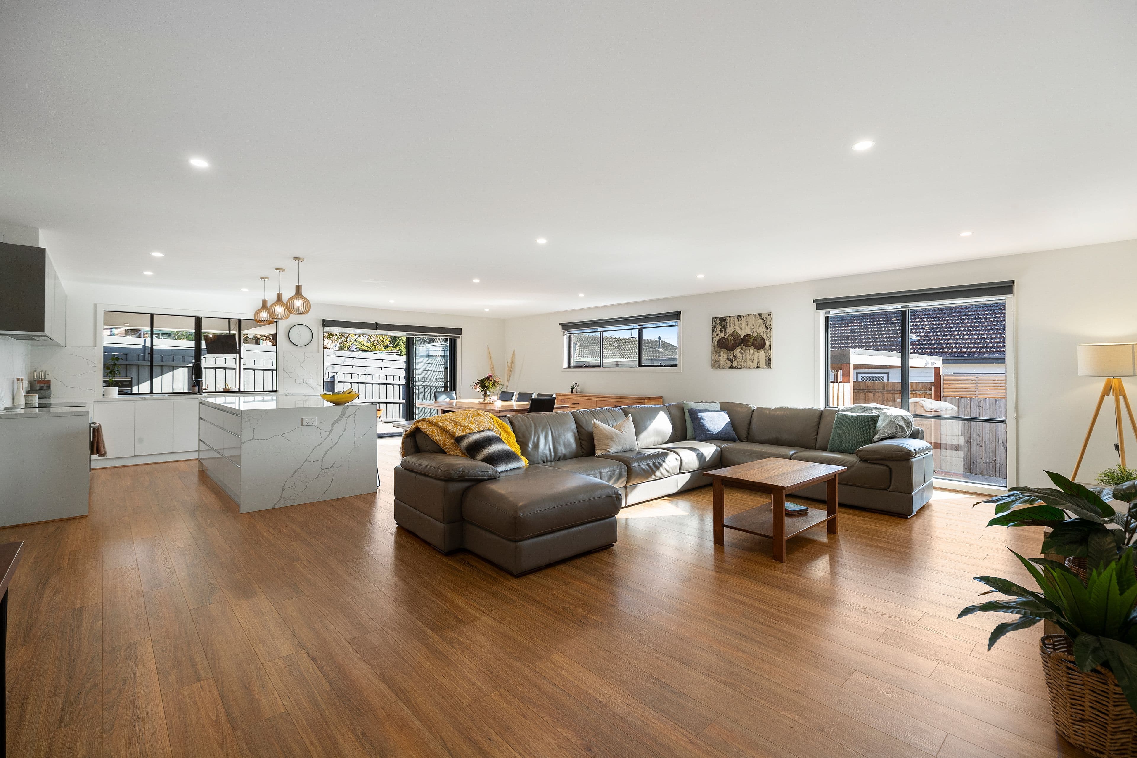 17 Victoria Road, Bayswater VIC 3153, Bayswater - Thumbnail 2