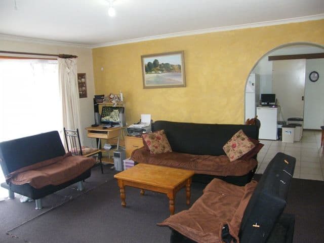 5 Aurea Court, NARRE WARREN VIC 3805, Narre Warren - Thumbnail 2