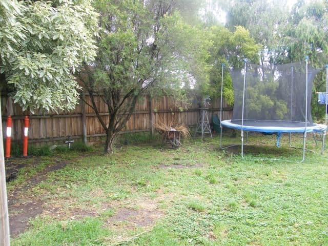 5 Aurea Court, NARRE WARREN VIC 3805, Narre Warren - Thumbnail 3
