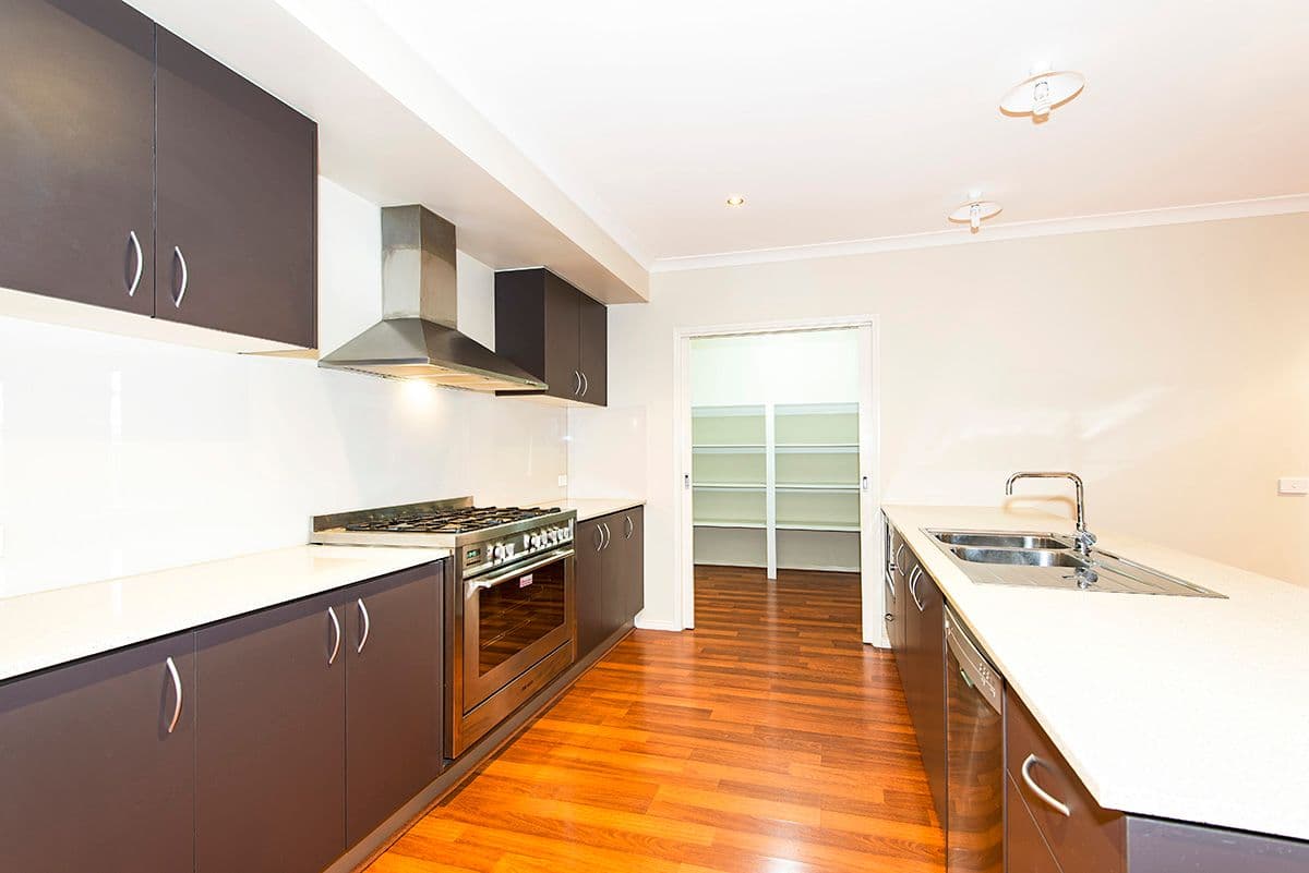9 Lupin Street, Mernda VIC 3754, Mernda - Thumbnail 2