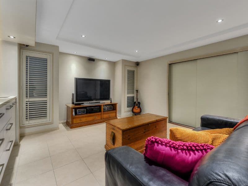 45 Hill Street, SPRING HILL QLD 4000, Spring Hill - Thumbnail 7