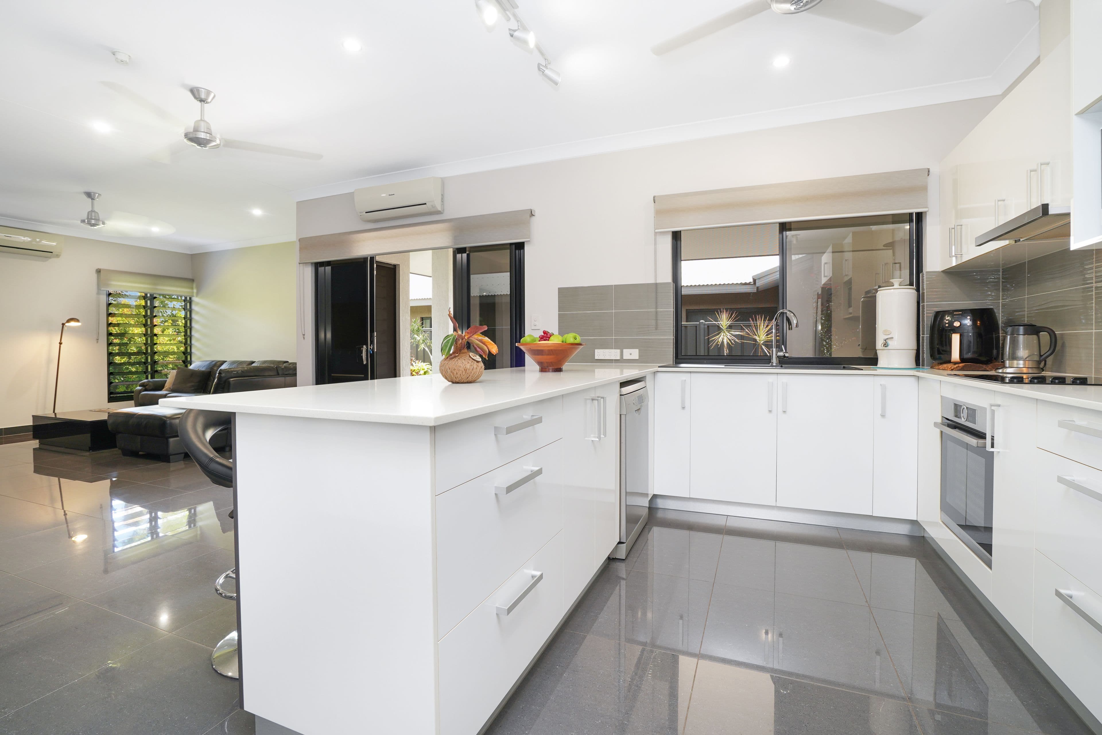 55 Myrtlewood Crescent, Zuccoli NT 0832, Zuccoli - Thumbnail 4